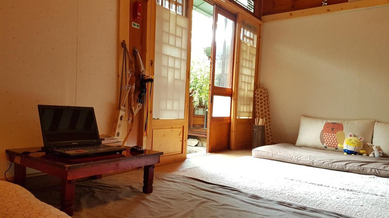 Gongsimga Hanok Guesthouse Seul Esterno foto